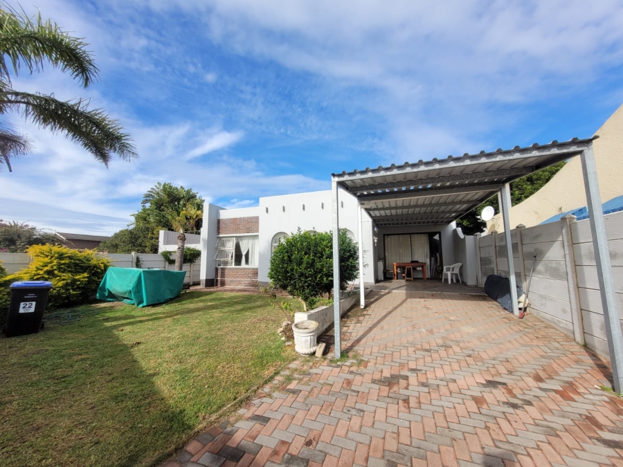2 Bedroom Property for Sale in Aston Bay Eastern Cape